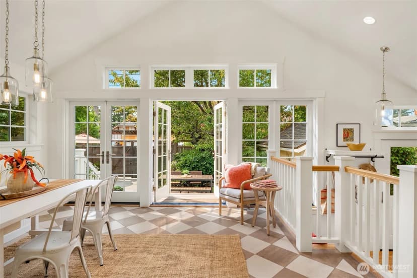 Property photo for 2311 45th Avenue Sw, Seattle photo 14