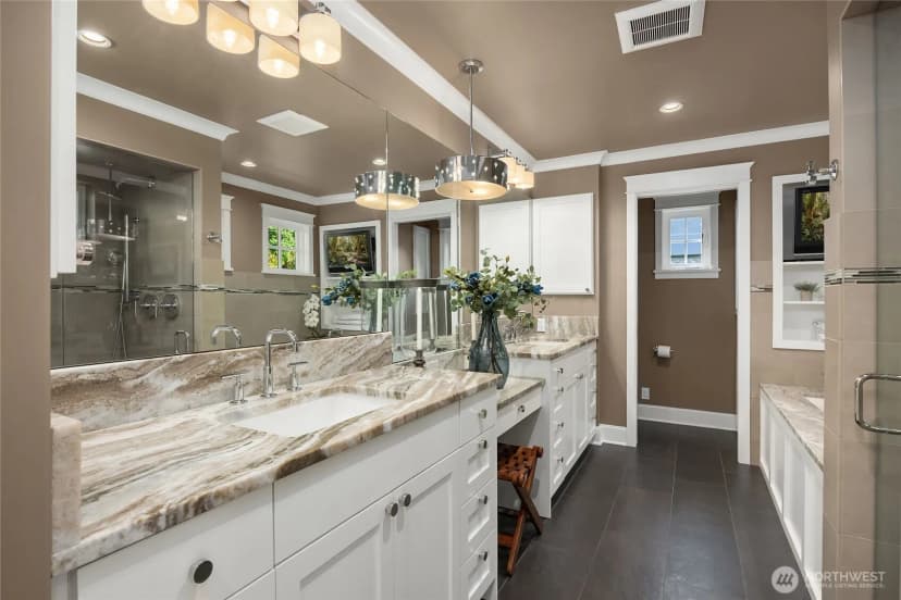 Property photo for 9779 Ne South Beach Drive, Bainbridge Island photo 21