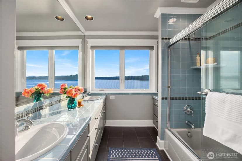Property photo for 9779 Ne South Beach Drive, Bainbridge Island photo 28