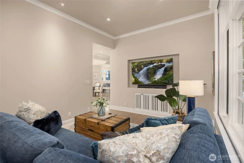 Property photo for 9779 Ne South Beach Drive, Bainbridge Island photo 10