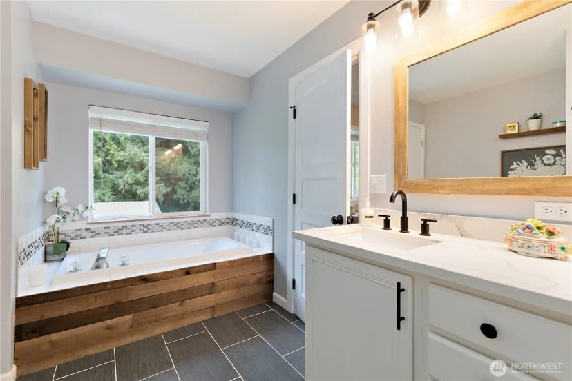 Property photo for 10405 248th Street Ct E, Graham photo 17