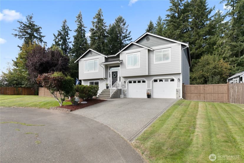 Property photo for 10405 248th Street Ct E, Graham