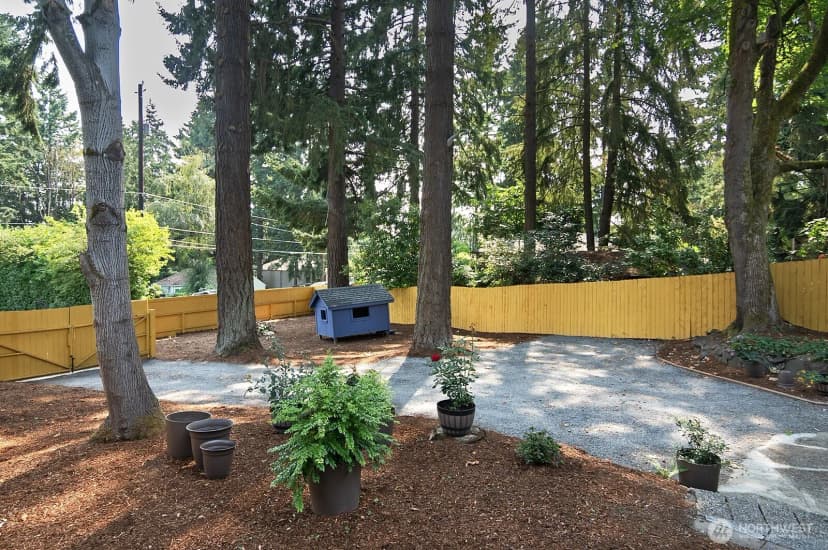 Property photo for 14330 24th Place Ne, Seattle photo 28