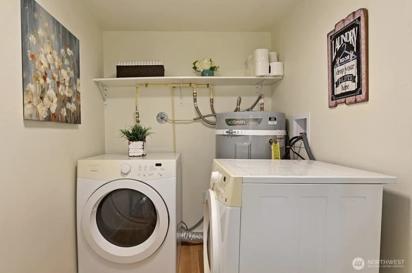 Property photo for 14330 24th Place Ne, Seattle photo 24