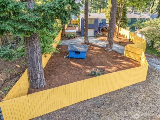Property photo for 14330 24th Place Ne, Seattle photo 3