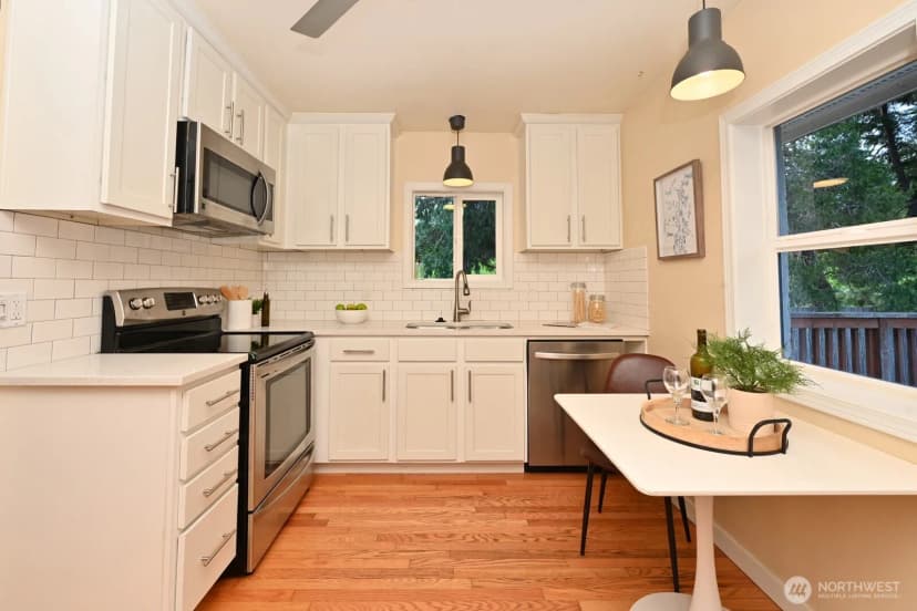 Property photo for 4400 S Webster Street, Seattle photo 10