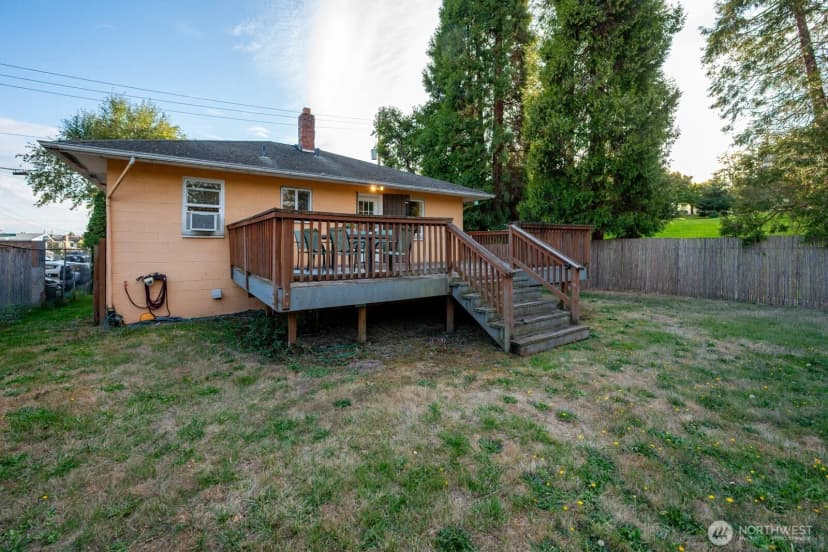 Property photo for 4400 S Webster Street, Seattle photo 33