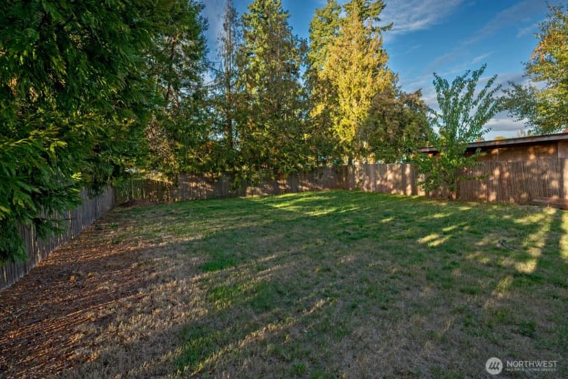 Property photo for 4400 S Webster Street, Seattle photo 37