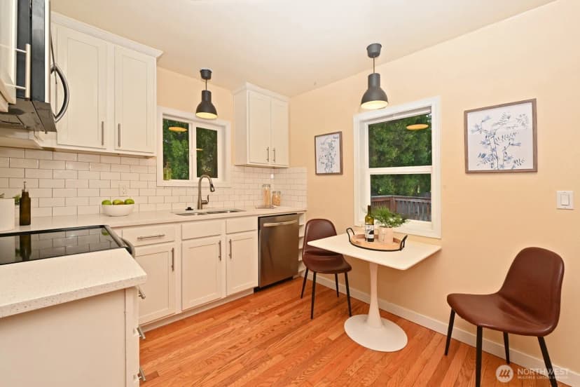 Property photo for 4400 S Webster Street, Seattle photo 9