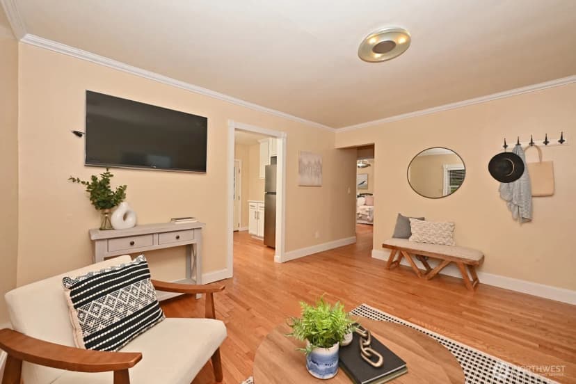 Property photo for 4400 S Webster Street, Seattle photo 7