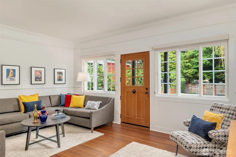 Property photo for 6723 Flora Avenue S, Seattle photo 6