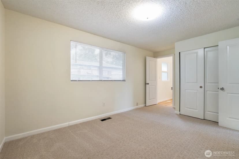 Property photo for 3463 Balsam Boulevard Se, Port Orchard photo 12