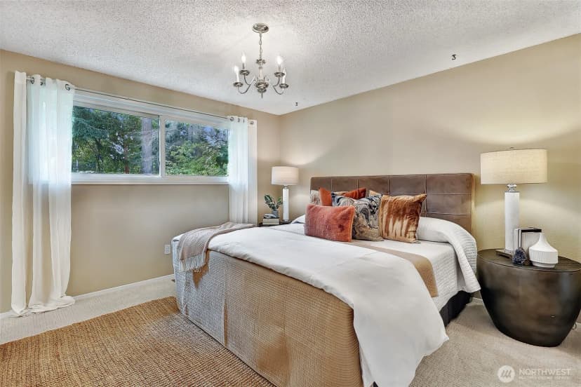 Property photo for 7002 174th Street Sw, Edmonds photo 16