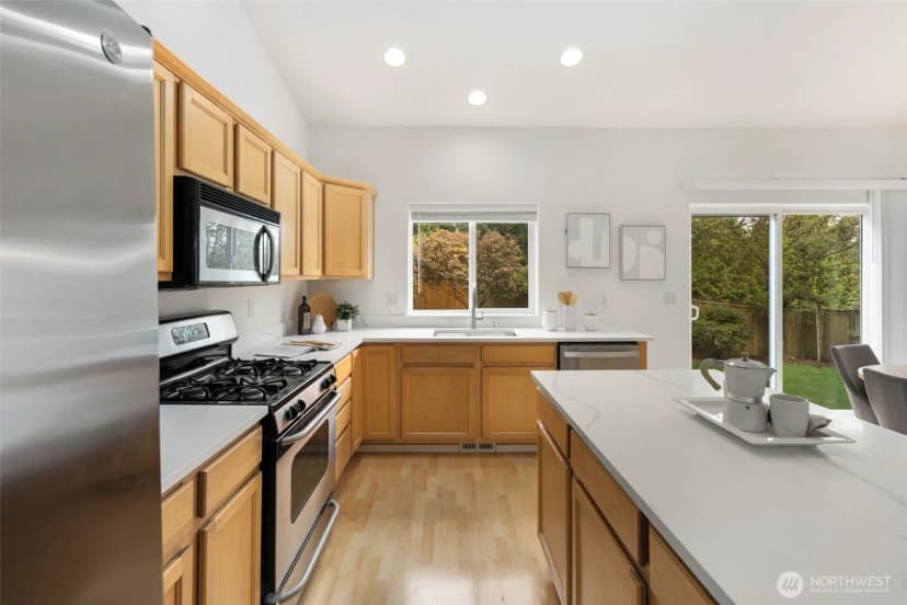 Property photo for 22906 Se 268th Place, Maple Valley photo 14