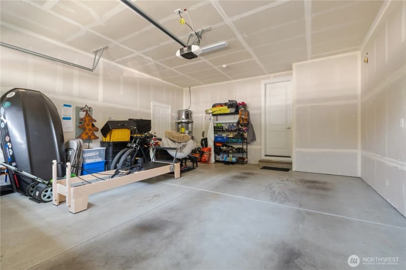 Property photo for 6685 Skipper Lane Se, Port Orchard photo 22