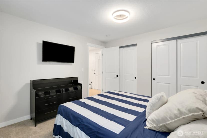 Property photo for 6608 Sierra Drive Se, Lacey photo 16