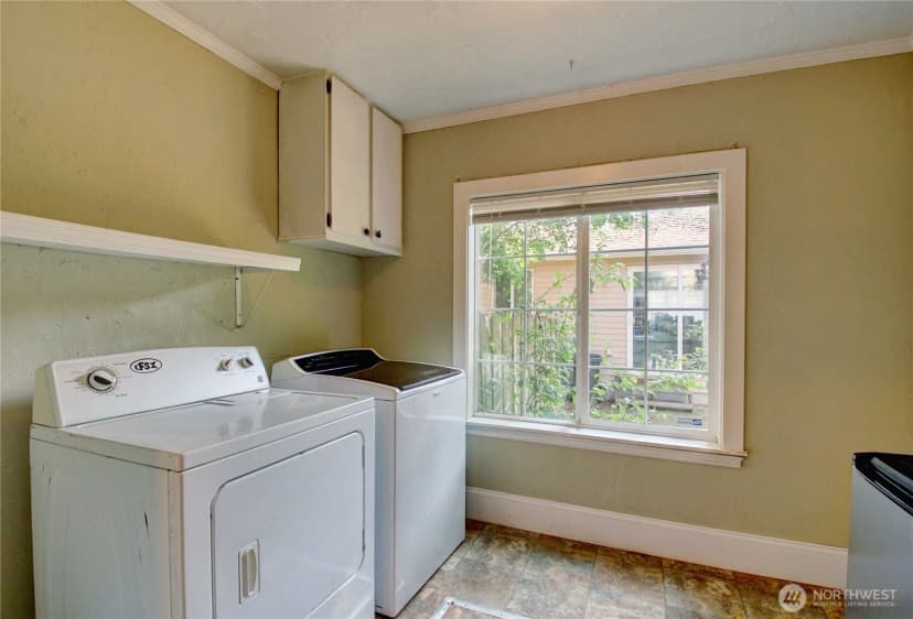 Property photo for 1700 S 6th Street, Mount Vernon photo 18