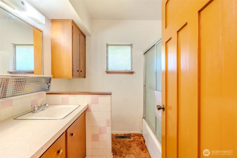 Property photo for 528 Dwight Street, Port Orchard photo 17