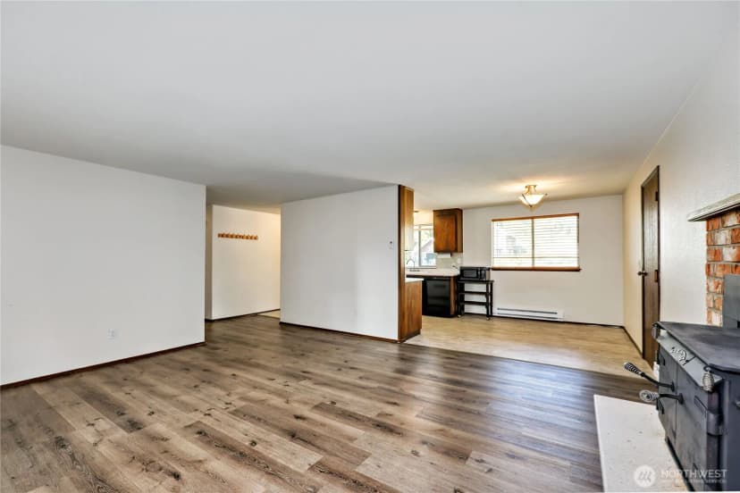 Property photo for 1042 Thomas Street, Port Townsend photo 14