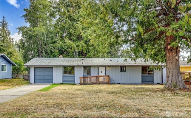 Property photo for 1042 Thomas Street, Port Townsend photo 2