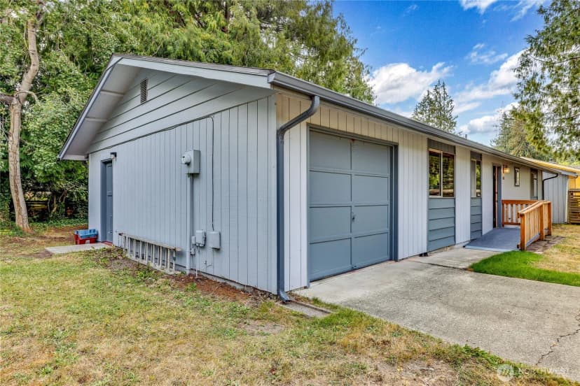 Property photo for 1042 Thomas Street, Port Townsend photo 25