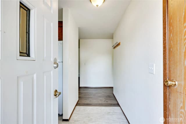 Property photo for 1042 Thomas Street, Port Townsend photo 4