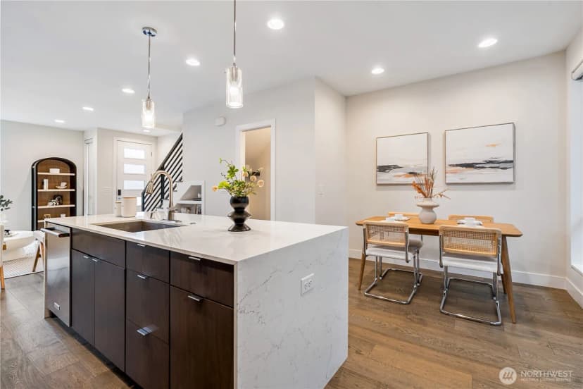 Property photo for 2212 Franklin Ave E #a, Seattle photo 17