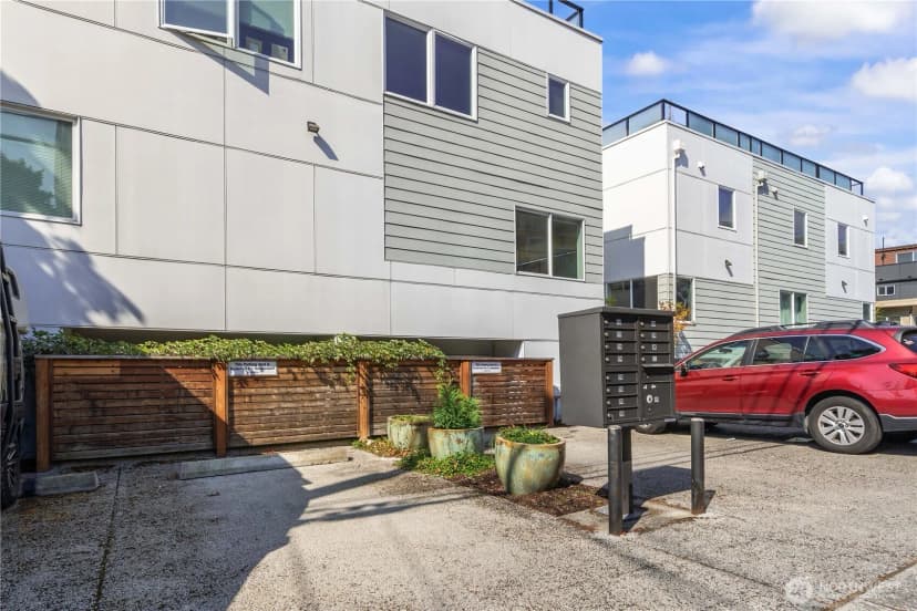 Property photo for 2212 Franklin Ave E #a, Seattle photo 36
