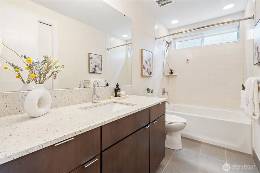 Property photo for 2212 Franklin Ave E #a, Seattle photo 31
