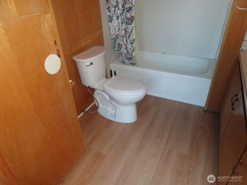 Property photo for 5218 5th Street, Bremerton photo 4