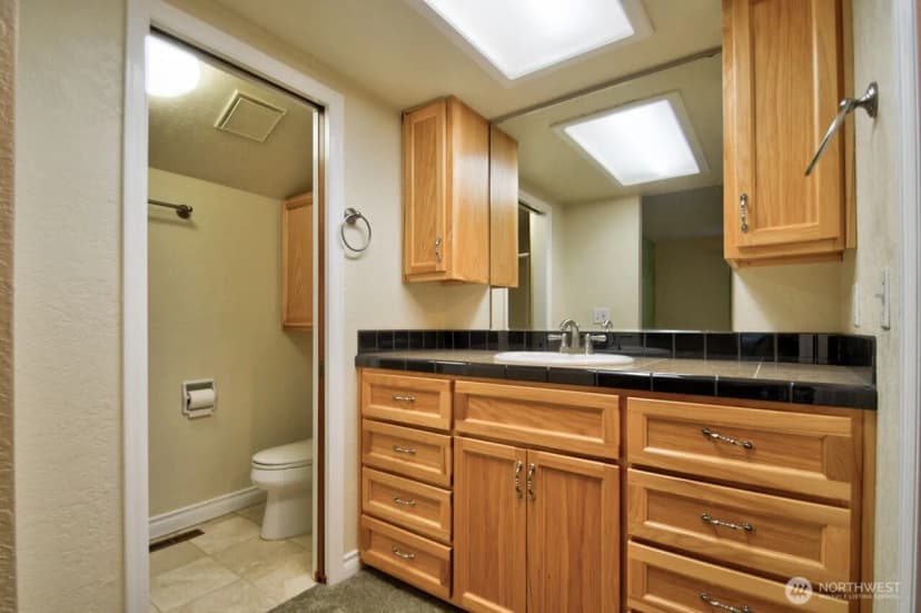 Property photo for 4613 7th Avenue Ne, Lacey photo 17