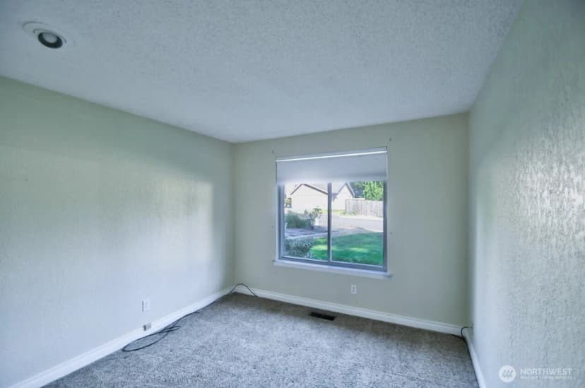 Property photo for 4613 7th Avenue Ne, Lacey photo 22