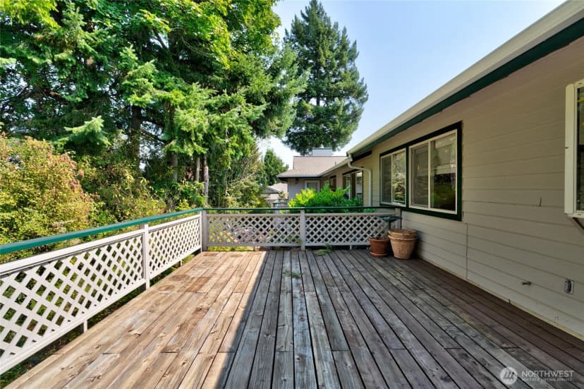 Property photo for 2012 Creekside Circle, Anacortes photo 29