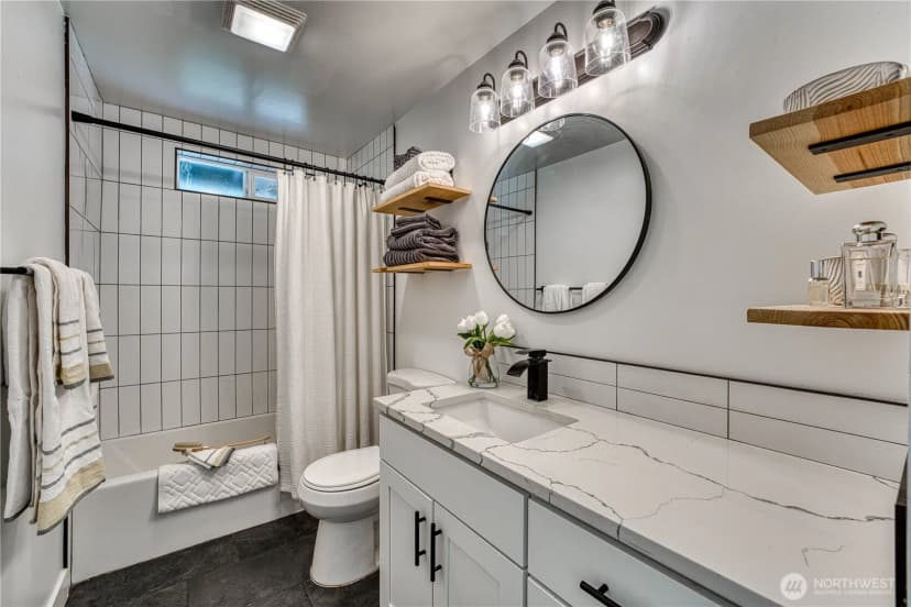 Property photo for 14024 97th Avenue Nw, Gig Harbor photo 11