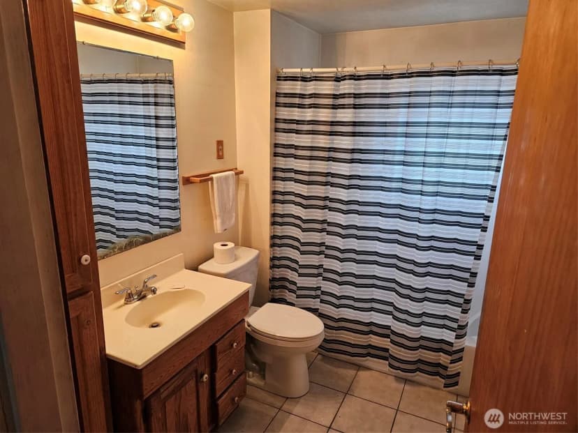 Property photo for 3734 Sw Tillman Street, Seattle photo 7