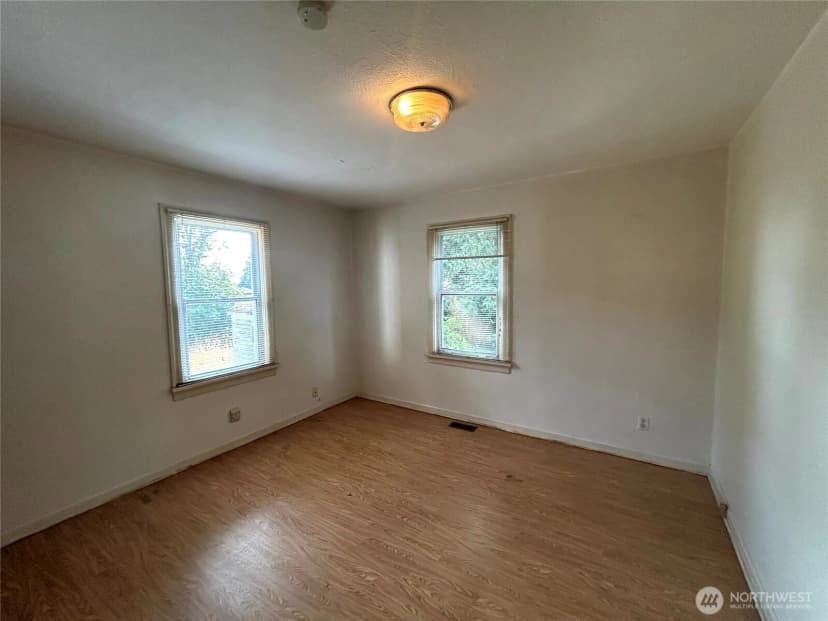 Property photo for 16226 51st Avenue S, Tukwila photo 17