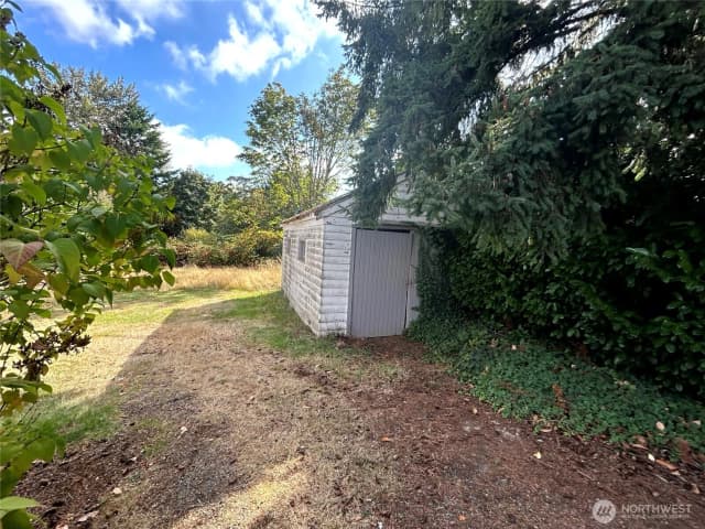 Property photo for 16226 51st Avenue S, Tukwila photo 3