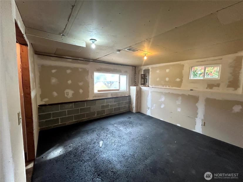 Property photo for 16226 51st Avenue S, Tukwila photo 30