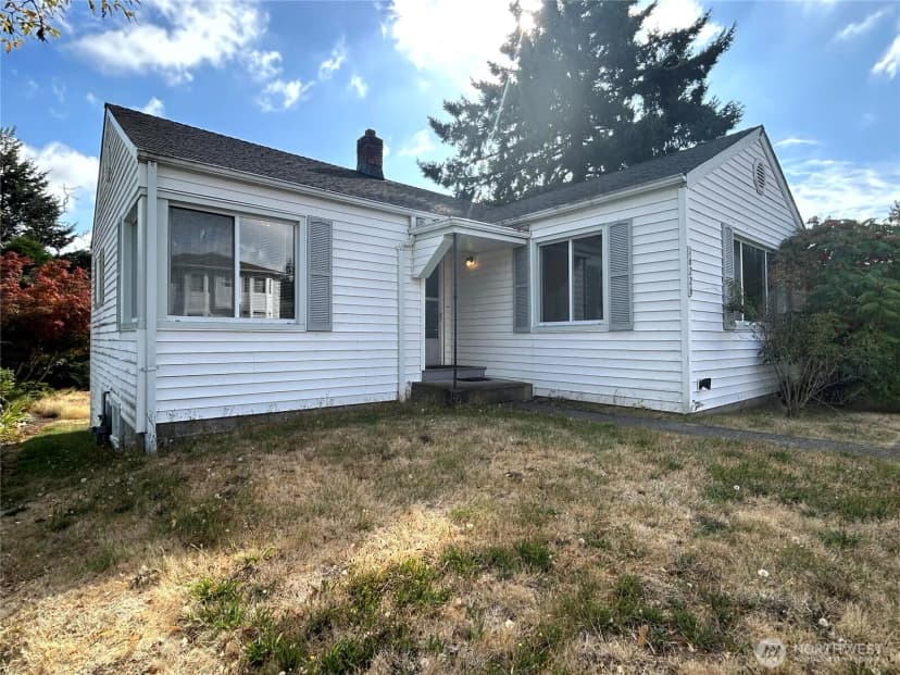 Property photo for 16226 51st Avenue S, Tukwila photo 7