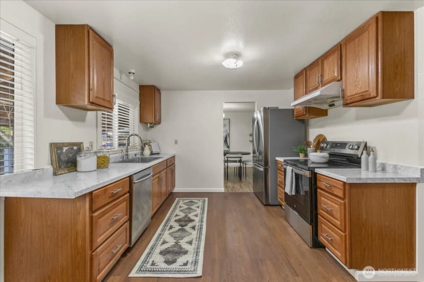 Property photo for 21423 122nd Place Se, Kent photo 9