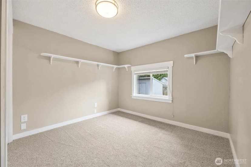 Property photo for 11735 Carter Avenue Sw, Port Orchard photo 14