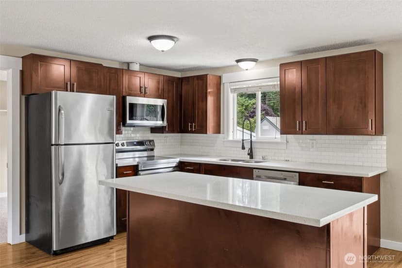 Property photo for 11735 Carter Avenue Sw, Port Orchard photo 5