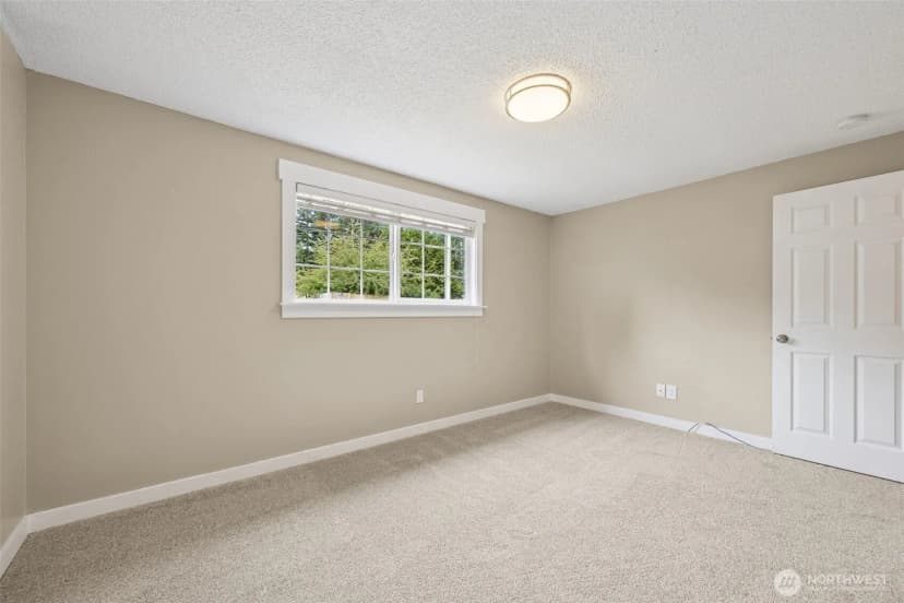 Property photo for 11735 Carter Avenue Sw, Port Orchard photo 21