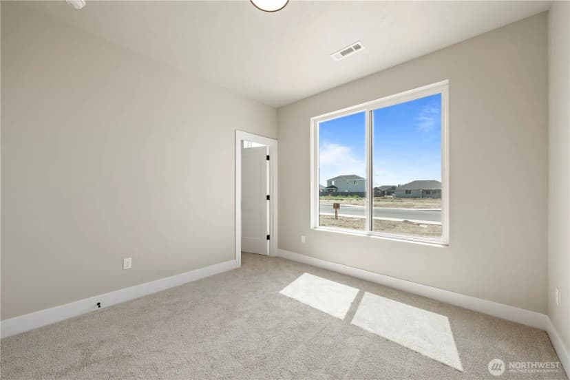 Property photo for 1229 E Mt Hood Street, Othello photo 9
