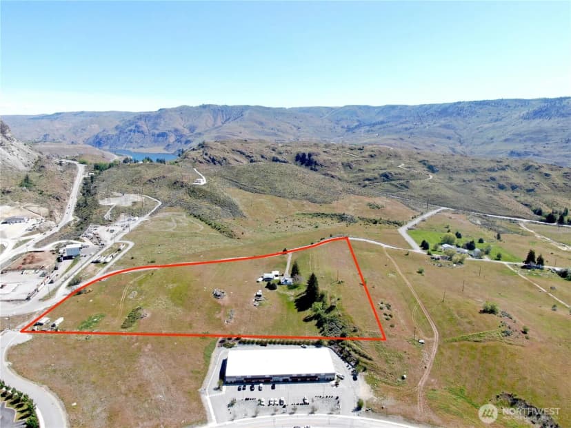 Property photo for 30 Isenhart Road, Chelan photo 6