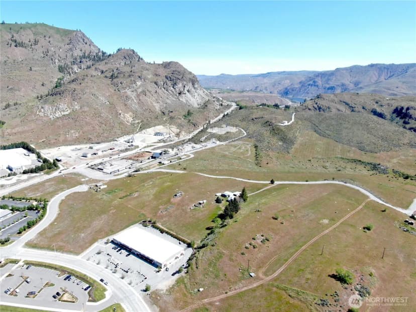 Property photo for 30 Isenhart Road, Chelan photo 7