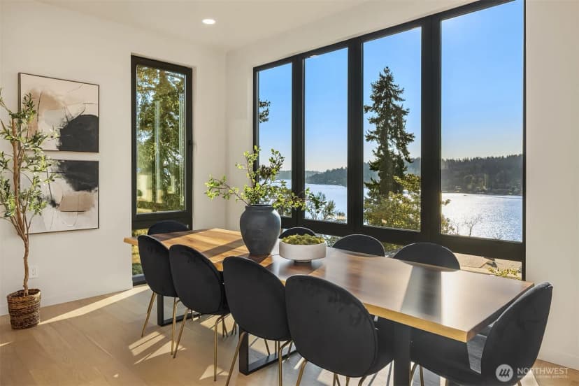 Property photo for 6815 Lake Washington Boulevard Se, Newcastle photo 15
