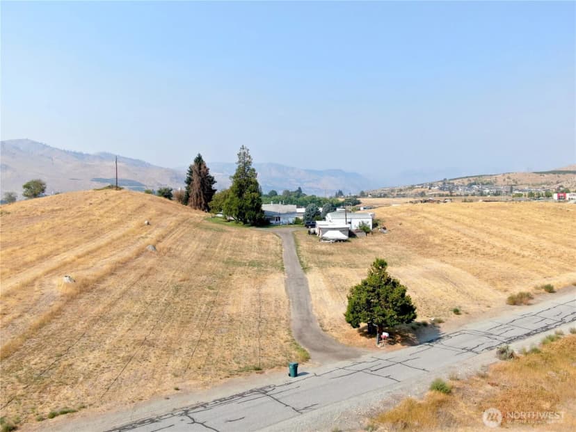 Property photo for 30 Isenhart Road, Chelan photo 6