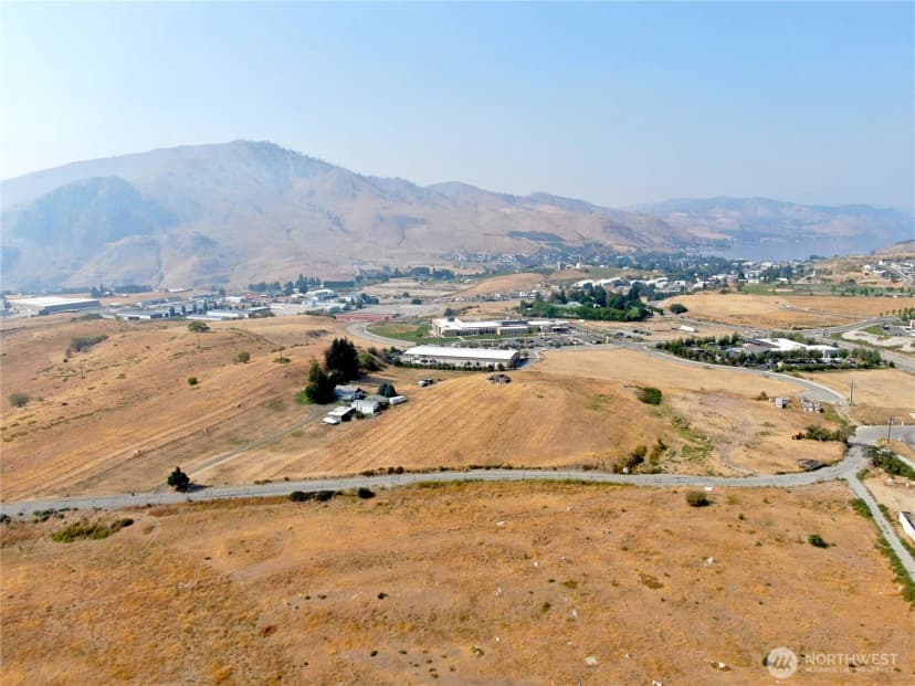 Property photo for 30 Isenhart Road, Chelan