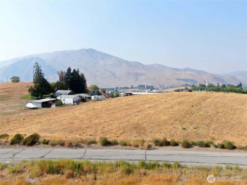 Property photo for 30 Isenhart Road, Chelan photo 7